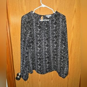 Black and White Long Sleeved Top